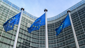 DAC 8: el sistema europeo de vigilancia financiera que cambia todo desde 2026